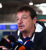 Αταμάν: «Εκτός ομάδας ο Χολμς, είναι θέμα του κλαμπ πλέον»