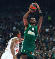 «EuroLeague by Night»: Το... τρίτο ημίχρονο της νίκης του Παναθηναϊκού επί της Μονακό (video)