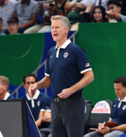 Σαρώνει κι εκτός παρκέ ο Στιβ Κερ: Κέρδισε Όσκαρ για το ντοκιμαντέρ «All the Empty Rooms»