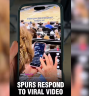 «Κάποιος να έρθει να πάρει τη γιαγιά» - Το βίντεο με  τις 15 εκατομμύρια προβολές που προκάλεσε σάλο στο ΝΒΑ