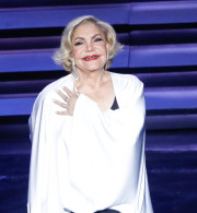 Σπάνιες φωτογραφίες - Όταν η Μαρινέλλα ήταν αθλήτρια στίβου