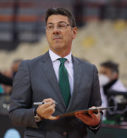 Αυτή είναι η νέα ομάδα του Φώτη Κατσικάρη