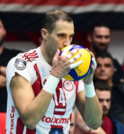 Τα δεδομένα για τον περιζήτητο Ατανασίεβιτς: Ολυμπιακός, Πανιώνιος και εξωτερικό