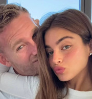 «Την είδα στη Eurovision και μαγεύτηκα»: Η ερωτική ιστορία του τερματοφύλακα και της τραγουδίστριας