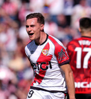 Αυτός είναι ο Χόρχε Ντε Φρούτος που οδηγεί την «euroRayo» και πρέπει να προσέξει η ΑΕΚ