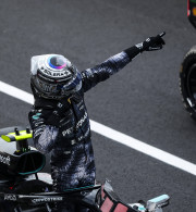 Σπάει τα κοντέρ ο Αντονέλι: Έγινε ο νεότερος οδηγός στην ιστορία της F1 που ηγείται του πρωταθλήματος