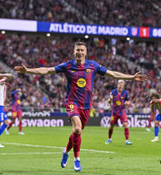 Ο Λεβαντόφσκι συνεχίζει να γράφει ιστορία στην Μπαρτσελόνα - Ξεπέρασε σε γκολ τον μυθικό Στόιτσκοφ