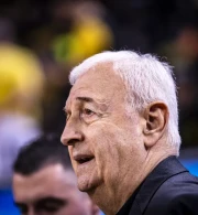 Οι τρομερές ατάκες του Σάκοτα: «Μάλλον μας πείραξε ο φωτισμός - Ο Γκρέι τραυματίστηκε από ένα καλώδιο που άφησε ο καμεράν»