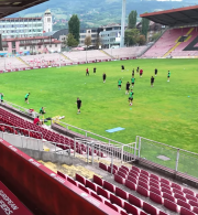 «Μου προσέφεραν χρήματα, αυτοκίνητα και δύο τόνους πέλετ για να το νοικιάσω»– Το διαμέρισμα οπαδού που έγινε viral