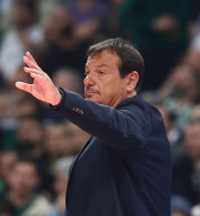 Αταμάν: «Συγχαρητήρια στους παίκτες μου - Να είμαστε μαχητικοί κόντρα σε μία καλή ομάδα»