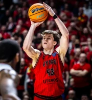 Η Μπαρτσελόνα εξετάζει την περίπτωση του Ίγκνας Σαρτζιούνας