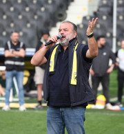Ηλιόπουλος: «Η ομαδάρα της ΑΕΚ πήρε πρωτάθλημα κόντρα στη ντροπή και τη λάσπη»