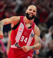 Η EuroLeague αποθέωσε τον MVP του Final Four Εβάν Φουρνιέ (video)