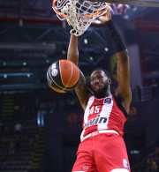 Ο Ολυμπιακός κέρδισε άνετα την ΑΕΚ στη Sunel Arena και έκλεισε θέση στους τελικούς
