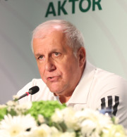 Με δάκρυα στα μάτια η πρώτη δήλωση του Ομπράντοβιτς: «Σας ευχαριστώ για την υποδοχή...» (video)