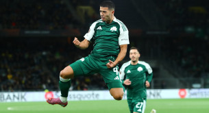 Παραμένει στον Παναθηναϊκό ο Ζαρουρί – Ενεργοποιήθηκε ο ειδικός όρος της συμφωνίας με τη Λανς