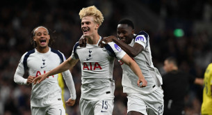 Φινάλε Premier League με δυνατές «Ενισχυμένες» για σωτηρία της Τότεναμ και... αστεράτη Λίβερπουλ