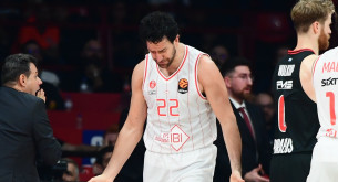 Η αποτελεσματική... δίαιτα που αποκάλυψε ο Γιανάι: «Ο Μίτσιτς έχασε πέντε κιλά λόγω της κοπέλας του»