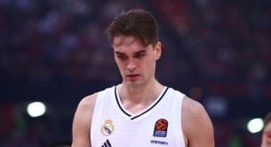 Ο Χεζόνια εξετάζει τις επιλογές του για το καλοκαίρι και η Ρεάλ βγαίνει στην αγορά για αντικαταστάτη