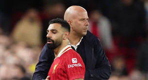 Μπράιτον - Λίβερπουλ με κατακόκκινο boost