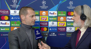 Τσέφεριν: «Έχει ξεχωρίσει το ελληνικό ποδόσφαιρο - Έχουν περάσει οι συζητήσεις για τη διαιτησία» (video)