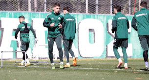 Σε φουλ ρυθμούς ο Τζούριτσιτς ενόψει Πλζεν - Δεν ανακοίνωσε αποστολή ο Παναθηναϊκός