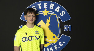 O Αστέρας AKTOR έκανε επαγγελματία τον 15χρονο γκολκίπερ Παπαζυγούρα