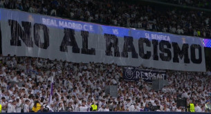 Πανό κατά του ρατσισμού στο «Μπερναμπέου» πριν το Ρεάλ Μαδρίτης-Μπενφίκα (video)