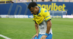 Συγκλονιστικός Ρόσα - Σκόραρε και έβαλε τα κλάματα μπροστά στην εξέδρα! (photos)