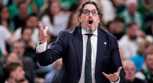 Οι 10… μυθικές ατάκες του Τρινκιέρι: Ευφυής, ευφάνταστος και ετοιμόλογος