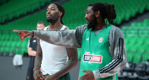 Με Λεσόρ η αποστολή του Παναθηναϊκού στο Telekom Center Athens - Εκτός ο Ρογκαβόπουλος  (video)