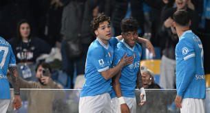 Κάλιαρι - Νάπολι με «boost» στα χαμηλά σκορ