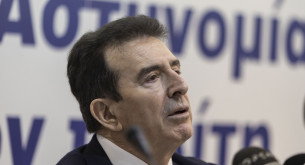 «Θα τους διαλύσουμε» - Η ατάκα του Χρυσοχοΐδη για την οπαδική βία και την εγκληματικότητα