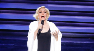 Πέθανε η Μαρινέλλα: Θρήνος για τη «Μεγάλη Κυρία» του ελληνικού πενταγράμμου