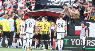 Ένταση μεταξύ των παικτών στο ημίχρονο του Ράγιο - ΑΕΚ στην φυσούνα (video)