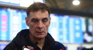 Μπαρτζώκας: «Μετά από αδιάφορο ντέρμπι και έγινε χαμός - Χαρούμενος για τον Φαλ»