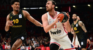 Ο Ολυμπιακός κέρδισε τον Άρη με κυριαρχικό Μιλουτίνοφ για το 23/23 στην Stoiximan GBL