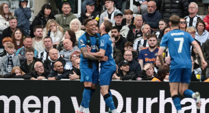 Βλέπει Ευρώπη η Μπόρνμουθ, σπουδαίο διπλό στην έδρα της Νιουκάστλ