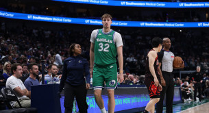 Ο Κούπερ Φλαγκ rookie της χρονιάς στο NBA