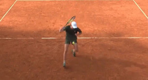 «Το σουτ της χρονιάς στο Italian Open»: Απίθανο tweener που θύμισε Φέντερερ (video)