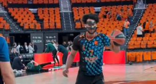 «Ζεσταίνεται» και παίζει με μάσκα ο Κι στο Game 5 της Βαλένθια με τον Παναθηναϊκό (video)