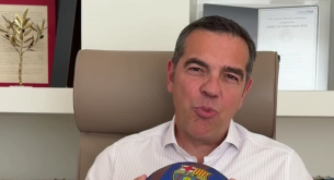 Νέο... χτύπημα Τσίπρα με Μπαρτσελόνα (video)