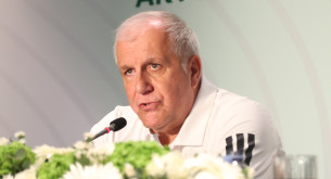 Με δάκρυα στα μάτια η πρώτη δήλωση του Ομπράντοβιτς: «Σας ευχαριστώ για την υποδοχή...» (video)