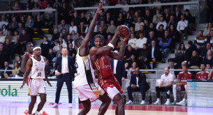 Ο Νέλι Τζούνιορ Τζόζεφ στο μικροσκόπιο του Athletiko: «Είναι μηχανή, ποτέ δεν σκέφτεται ότι κάποιος είναι καλύτερός του»