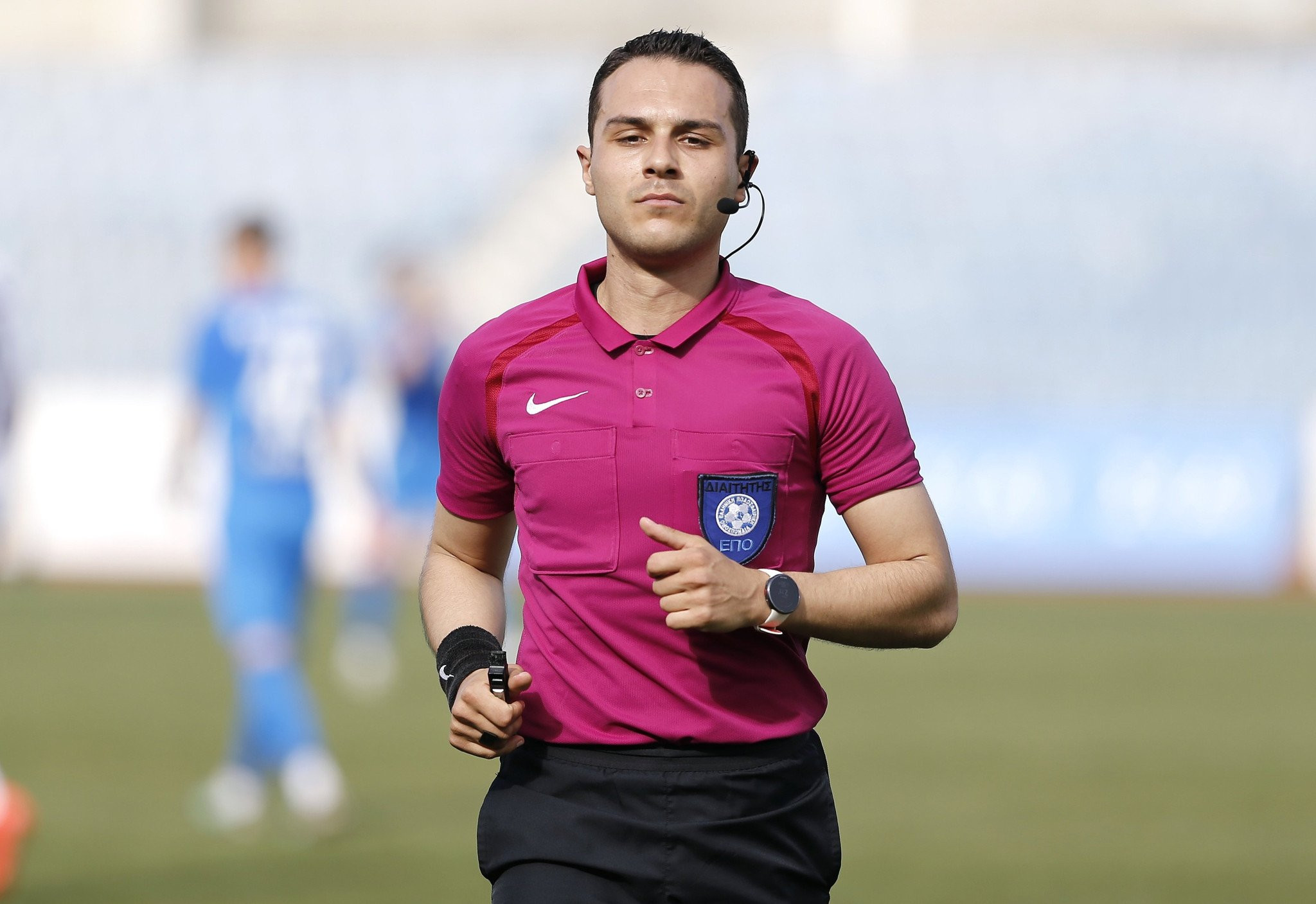 Πάλι με διαιτητές από το... πάνω ράφι τα ντέρμπι της Super League 2