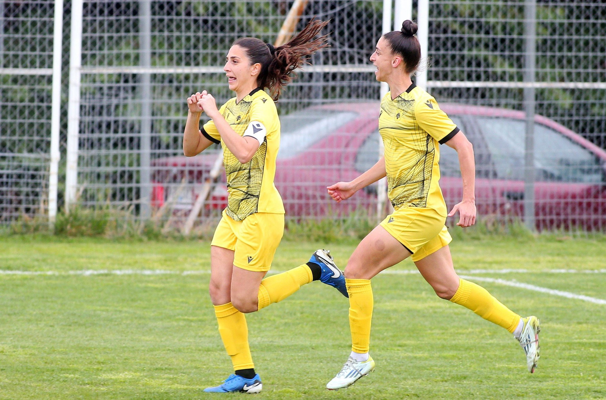 «Aγκαλιά» με το πρωτάθλημα η ΑΕΚ, 1-0 τον ΠΑΟΚ στη Θεσσαλονίκη (vids)