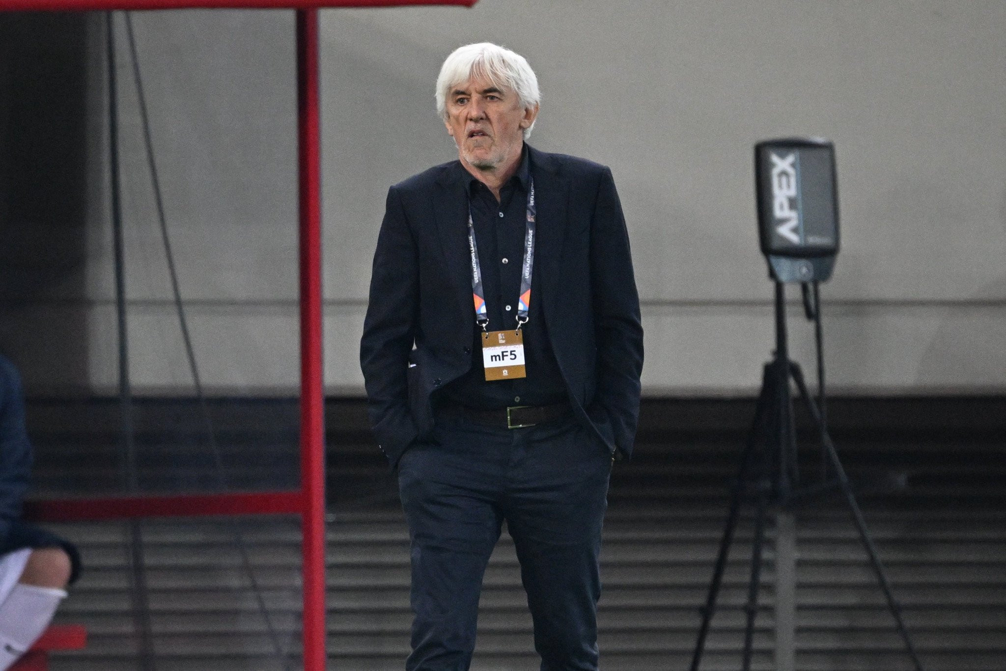 Λάθος προσέγγιση Γιοβάνοβιτς, κίνηση-ματ ο Καρέτσας, υπάρχει υλικό για Εθνική-όνειρο