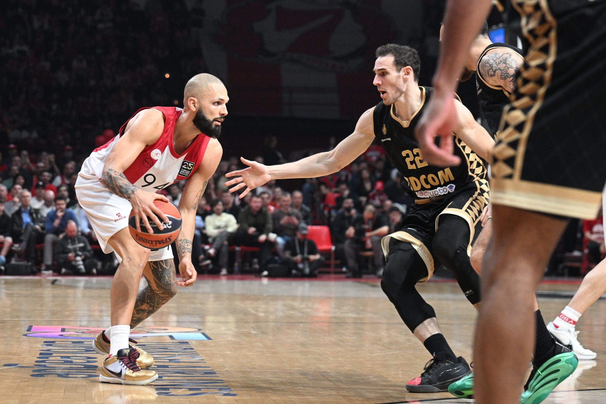 Φουρνιέ: «Περνάμε μία δύσκολη περίοδο»