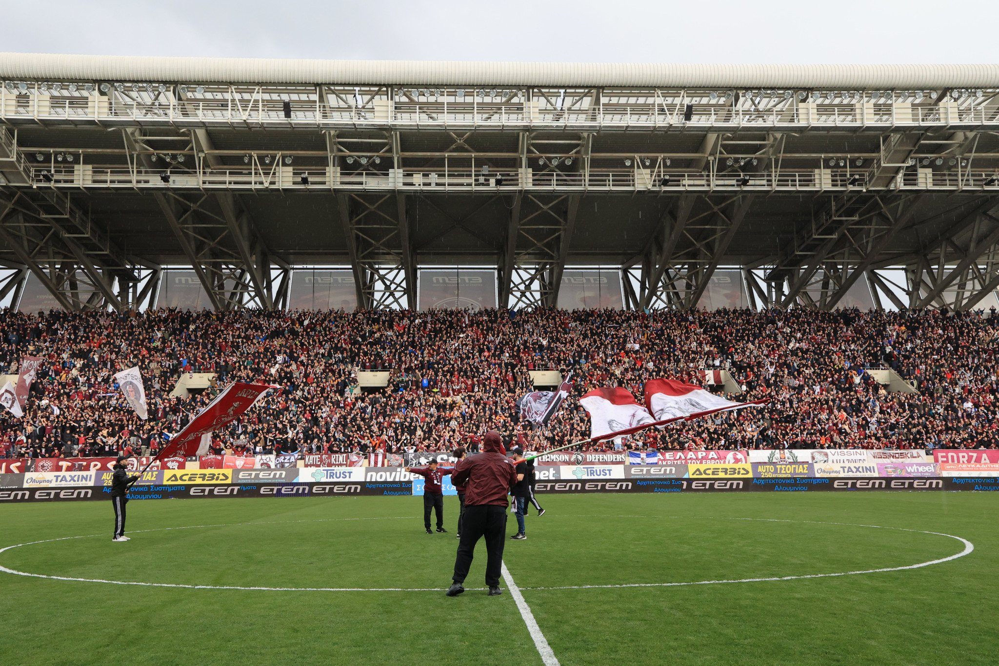 Καζάνι που βράζι το AEL FC ARENA με 15.000 οπαδούς - Απίστευτες εικόνες! (pics+vids)