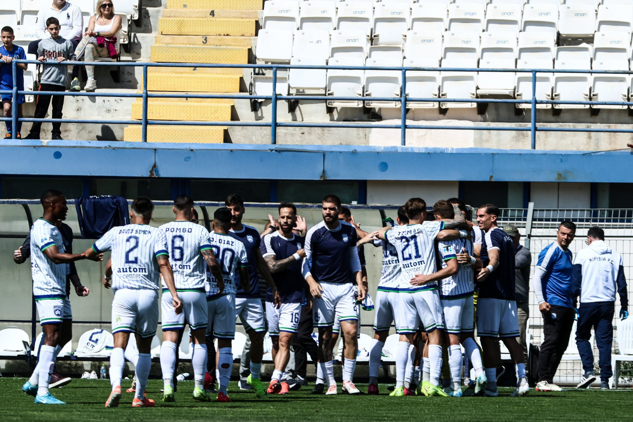 «Βόμβες» της Κηφισιάς: «Το Αιγάλεω έπαιξε φιλικό την προηγούμενη εβδομάδα - Τα λεφτά είναι πολλά» (vids)